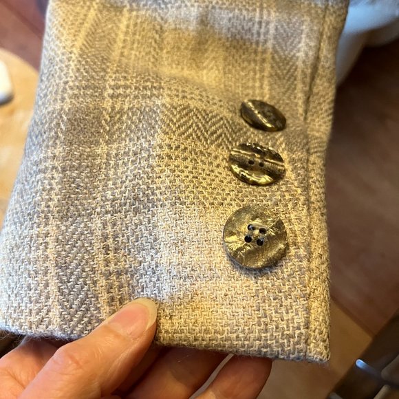 Raffinati Le Collezioni Wool Plaid with Fringe Jacket, Skirt, & Scary Size 8 - Picture 10 of 13